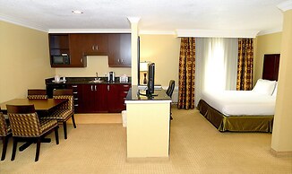 Holiday Inn Hotel & Suites San Mateo-San Francisco SFO by IHG