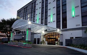 Holiday Inn Alexandria - Downtown by IHG