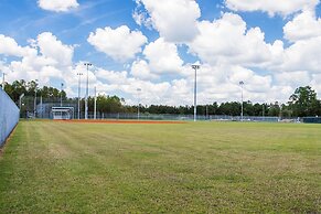 Days Inn by Wyndham Lake City I-75
