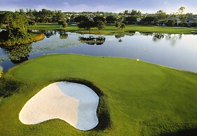 DoubleTree by Hilton Hotel West Palm Beach Airport