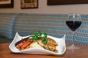 DoubleTree by Hilton Hotel West Palm Beach Airport