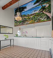 Scottish Fairway Inn