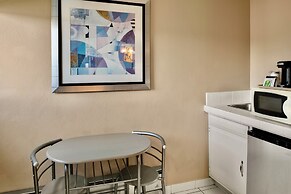 Scottish Fairway Inn