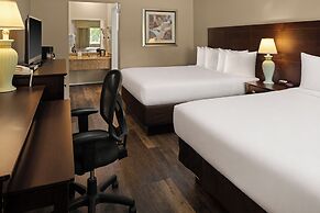 Scottish Fairway Inn