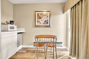 Scottish Fairway Inn