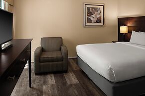 Scottish Fairway Inn