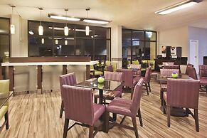 La Quinta Inn & Suites by Wyndham Charleston Riverview