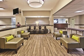 La Quinta Inn & Suites by Wyndham Charleston Riverview