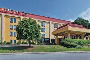 La Quinta Inn & Suites by Wyndham Charleston Riverview