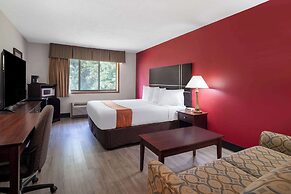 Travelodge by Wyndham Merrill