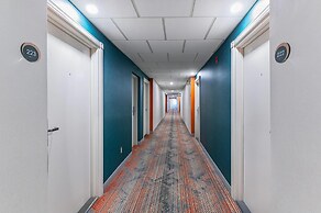 Comfort Suites London