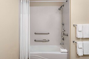 Baymont by Wyndham Daytona Beach/Intl Speedway