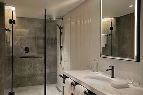 Sheraton Bahrain Hotel