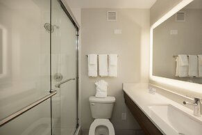 Holiday Inn Express Athens by IHG