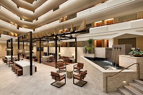 Embassy Suites by Hilton Austin Downtown South Congress