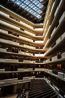 Embassy Suites by Hilton Austin Downtown South Congress