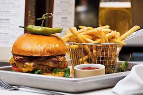 Embassy Suites by Hilton Austin Downtown South Congress