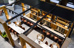 Embassy Suites by Hilton Austin Downtown South Congress