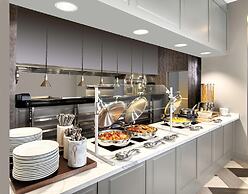 Embassy Suites by Hilton Bethesda Washington DC