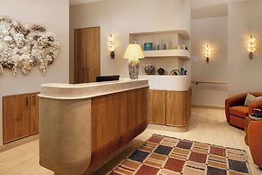 Montcalm Mayfair, Autograph Collection