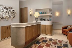 Montcalm Mayfair, Autograph Collection