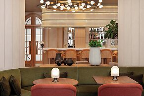 Montcalm Mayfair, Autograph Collection
