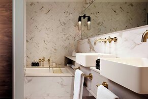 Montcalm Mayfair, Autograph Collection