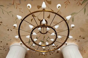 Montcalm Mayfair, Autograph Collection