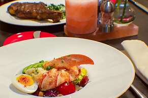 The Garden City Hotel