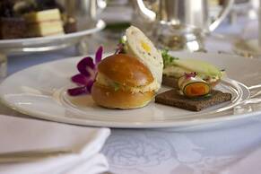 The Garden City Hotel