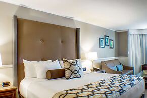 The Garden City Hotel