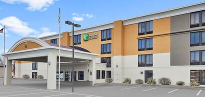 Holiday Inn Express Rochester - Greece, an IHG Hotel