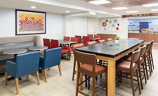 Holiday Inn Express Rochester - Greece by IHG