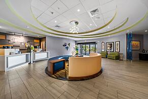 Holiday Inn Express & Suites Lakeland South by IHG