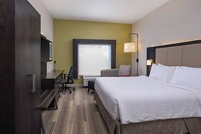 Holiday Inn Express & Suites Lakeland South by IHG