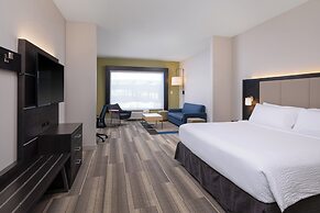 Holiday Inn Express & Suites Lakeland South by IHG