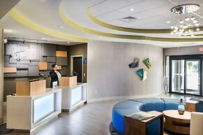 Holiday Inn Express & Suites Lakeland South by IHG