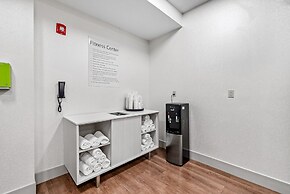 Holiday Inn Express & Suites Lakeland South by IHG