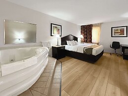 Quality Inn Fort Wayne