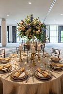 Hilton Alexandria Mark Center