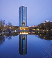 Hilton Alexandria Mark Center