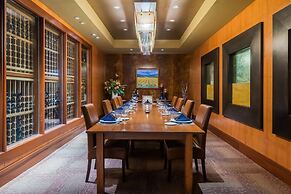 Hilton Alexandria Mark Center