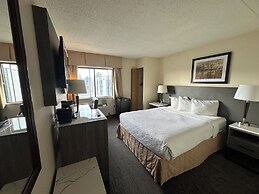 Travelodge by Wyndham Edmonton South