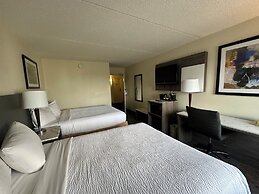 Travelodge by Wyndham Edmonton South