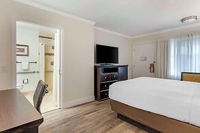 Best Western Carmel's Town House Lodge