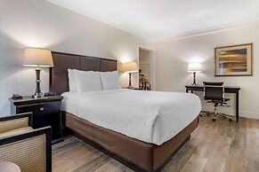Best Western Carmel's Town House Lodge