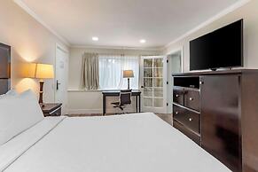 Best Western Carmel's Town House Lodge