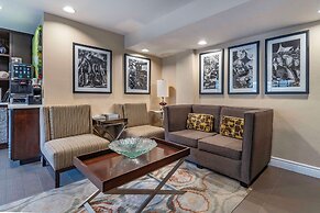 Best Western Carmel's Town House Lodge