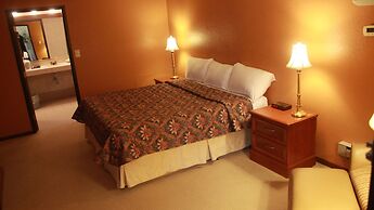 Shawano Four Seasons Hotel