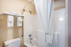Quality Inn Cedar Rapids South
